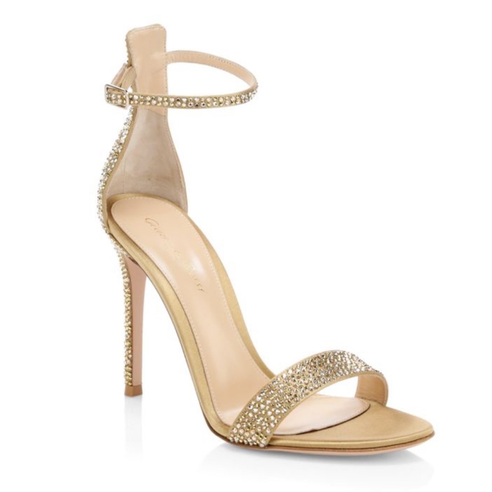 Brand New, Never Worn Gianvito Rossi Glam Sandals!